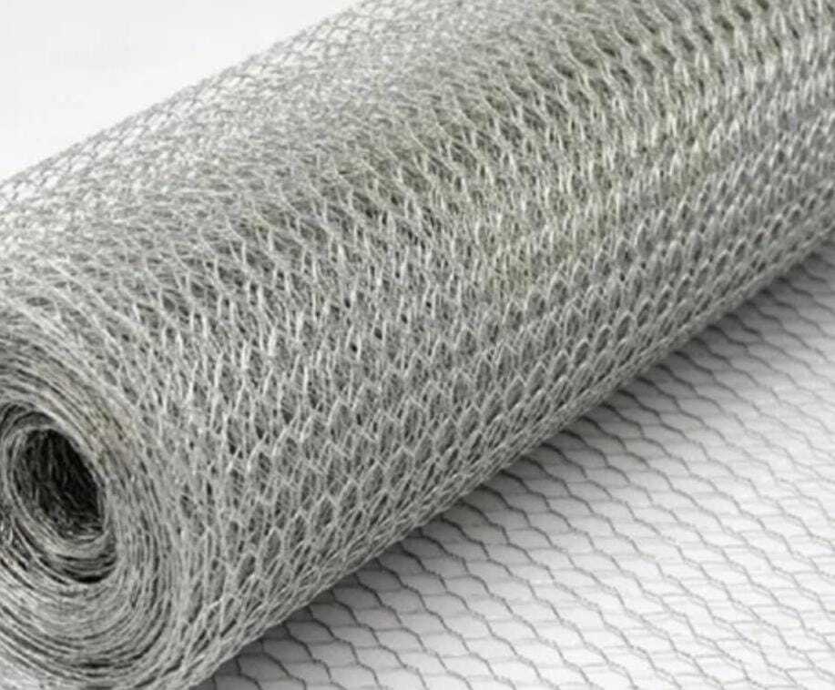 Chicken Mesh - Coarse Stainless Steel, 19mm Opening, 0.55mm Wire Diameter, 910mm Width, 20m Length Rolls