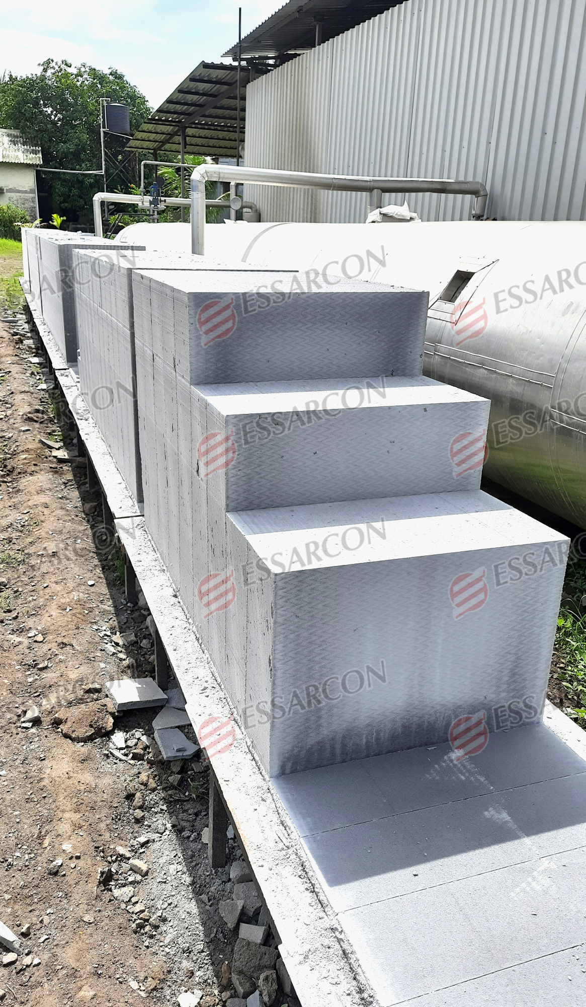 Small Aac Block Plant - Color: Grey