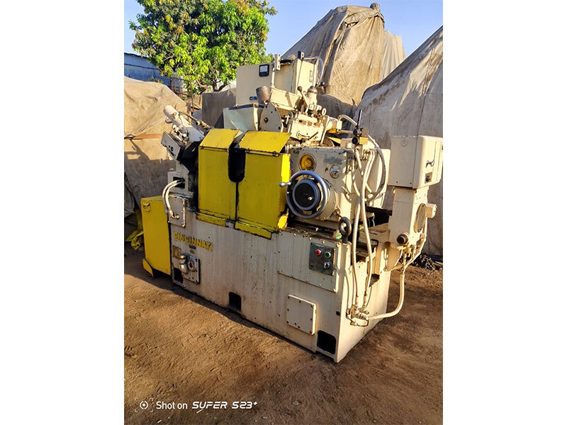 Centreless Grinder Cincinnati 2 Om - Automatic Grade: Semi-automatic