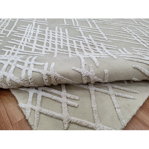 Tufting Handloom Carpet - Advantage: Non-slip