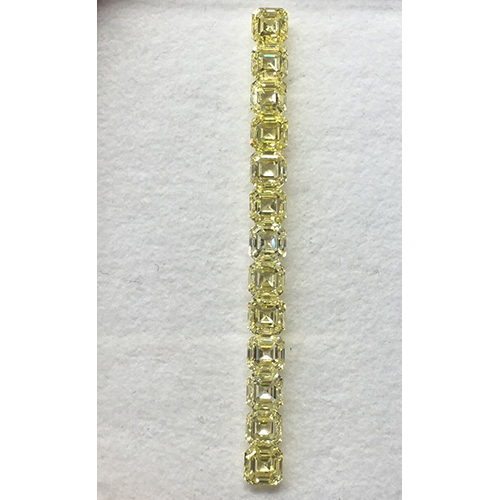 Loose Fancy Yellow Diamond - Diamond Color: Natural