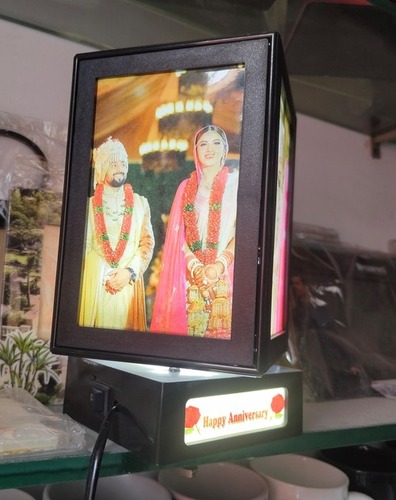 कस्टमाइज़ लैंप