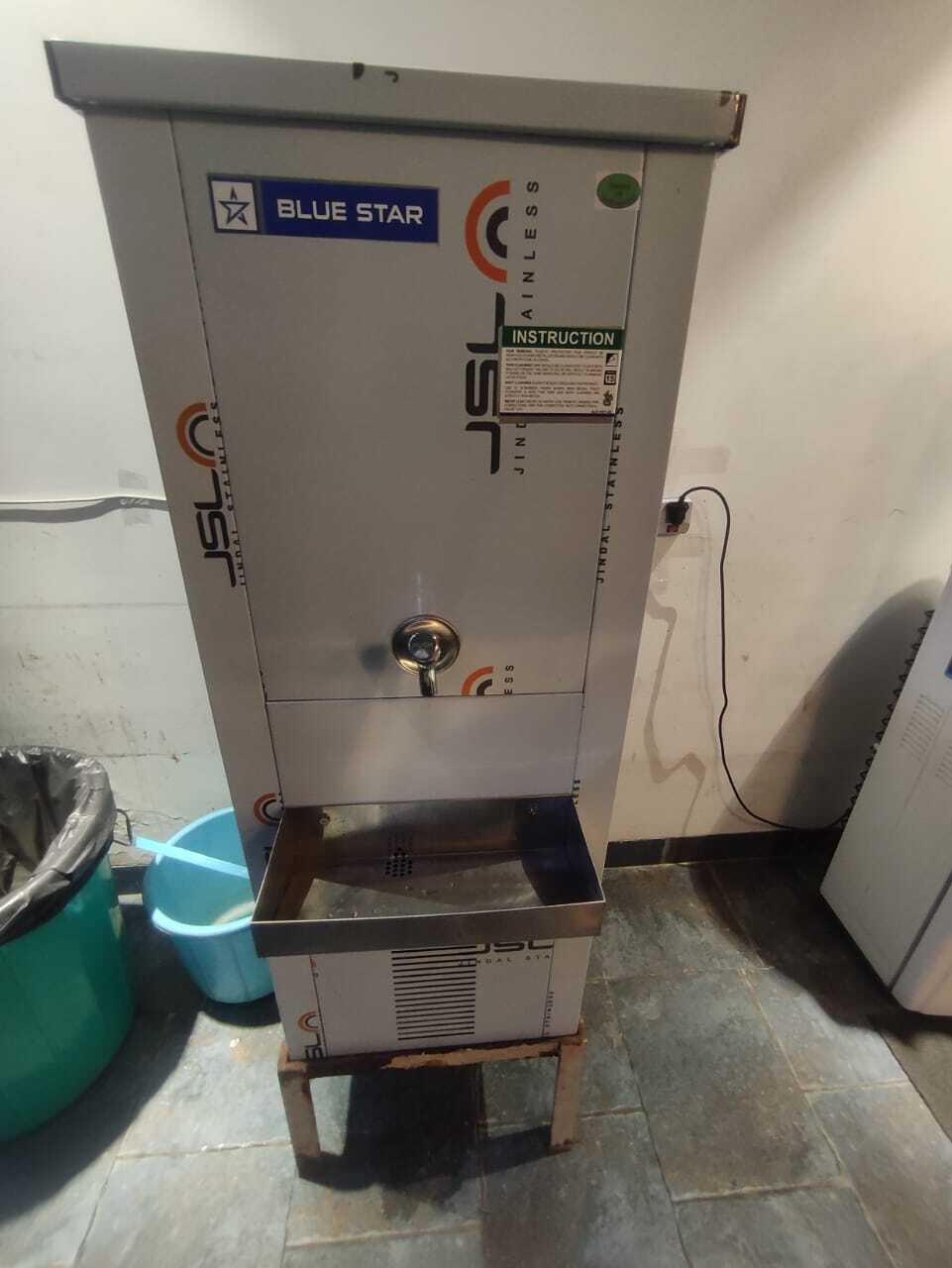 Water Cooler - Application: Office Buildings