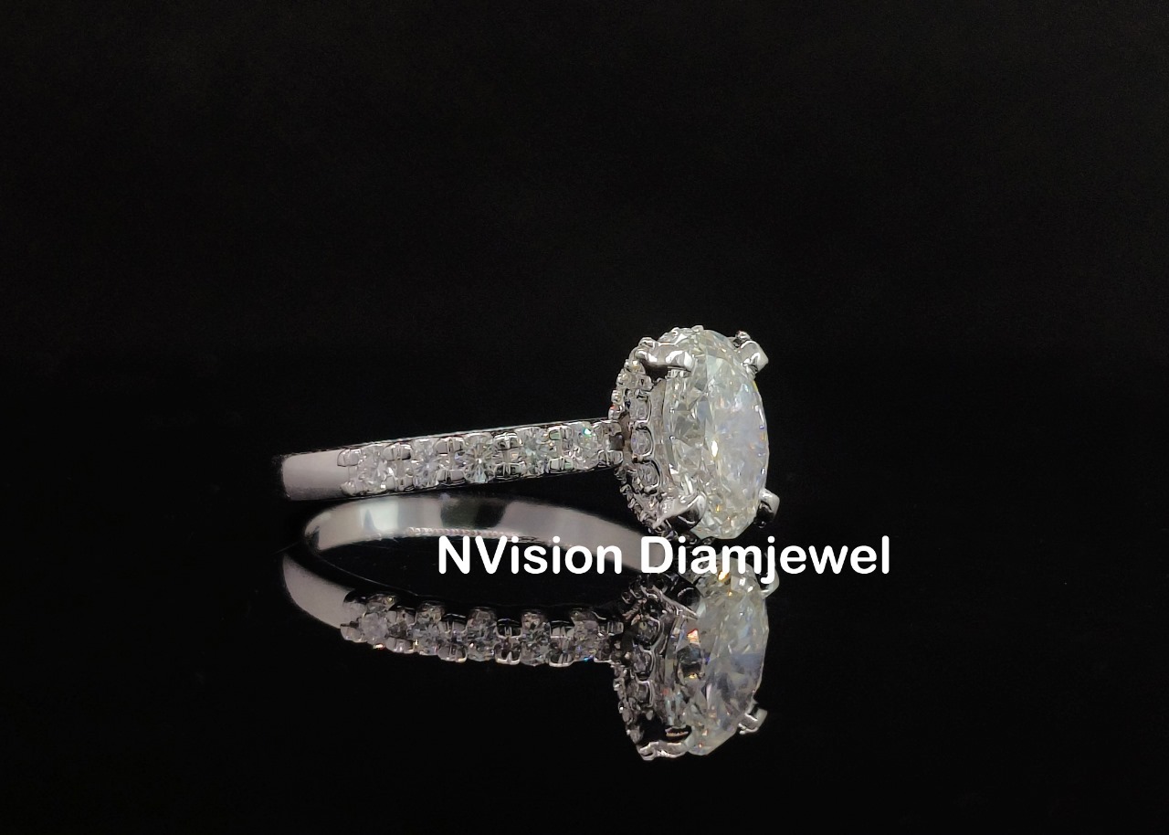Solitaire Diamond Engagement Ring - 18kt White Gold, 2.23 Carat Round Brilliant Cut, Fg Color Vs1 Clarity, Customized Hidden Halo Design, Ethical Sourcing, Certified Gemstone Quality