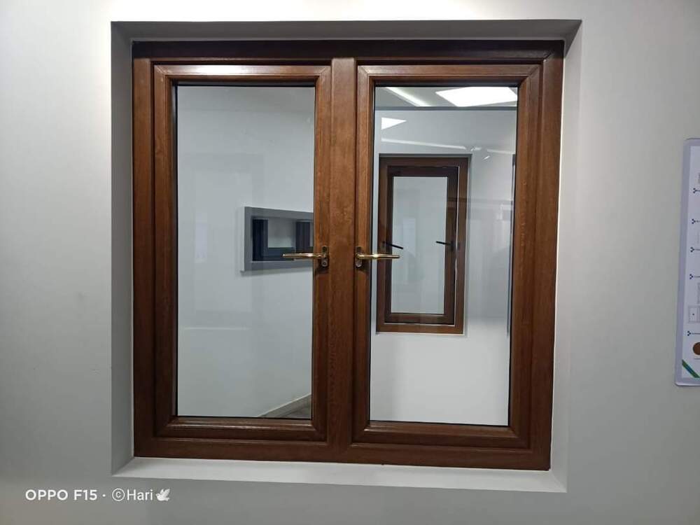 UPVC कैसमेंट दरवाजे