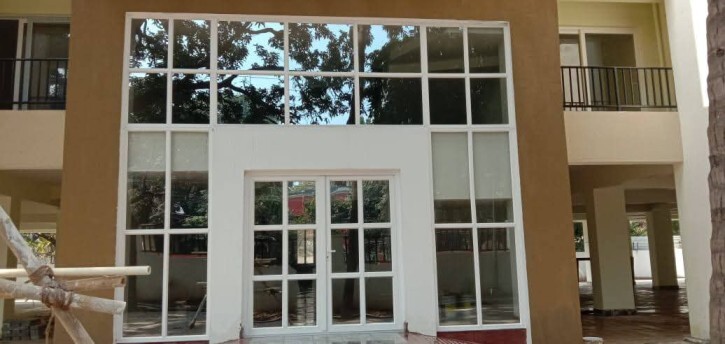 फोल्डिंग UPVC स्लाइडिंग डोर