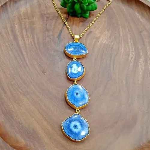 Handmade Stone Necklace - Gender: Women