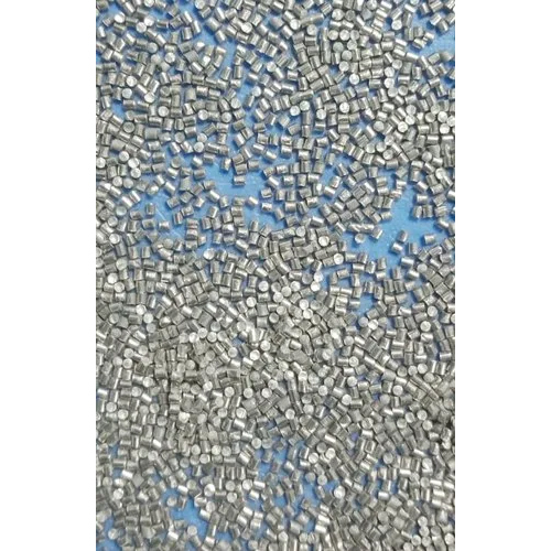 Stainless Steel Cut Wire Shot - 0.40 mm to 3.00 mm | Polished Finish for Effective Cleaning Applications in Automotive, Aerospace, and Manufacturing