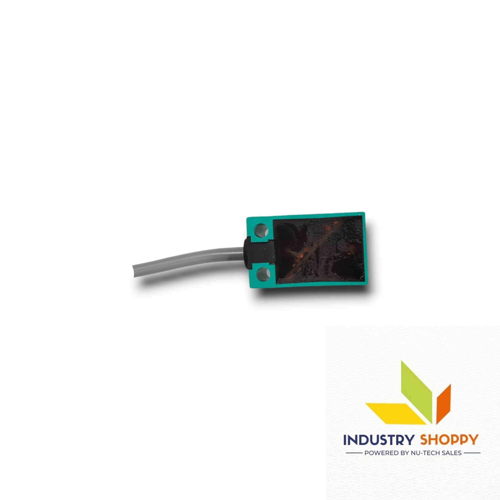 Pepperl + Fuchs Nbn5-f7-e2/800731 Inductive Sensor - Accuracy: 100 %
