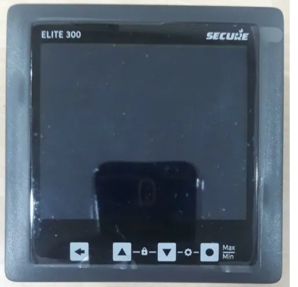 Lcd Secure Elite 300 Multifunction Meter, 230 V - Color: White