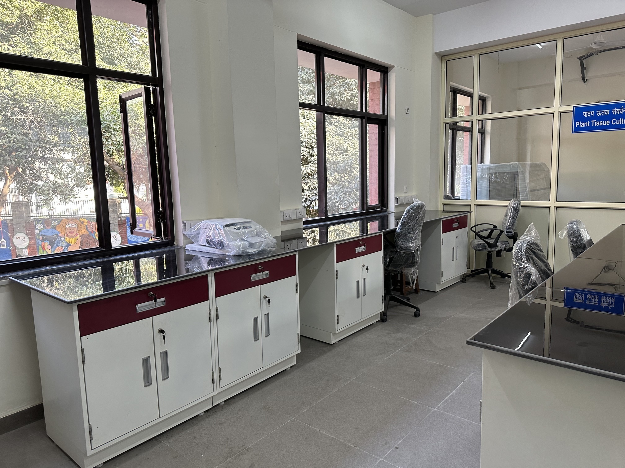 Modular Laboratory Furniture - Steel, One Piece Design | Chemical Resistant, Easy To Clean, Moisture Proof, Non Toxic, Rust Proof, Sefa Certified