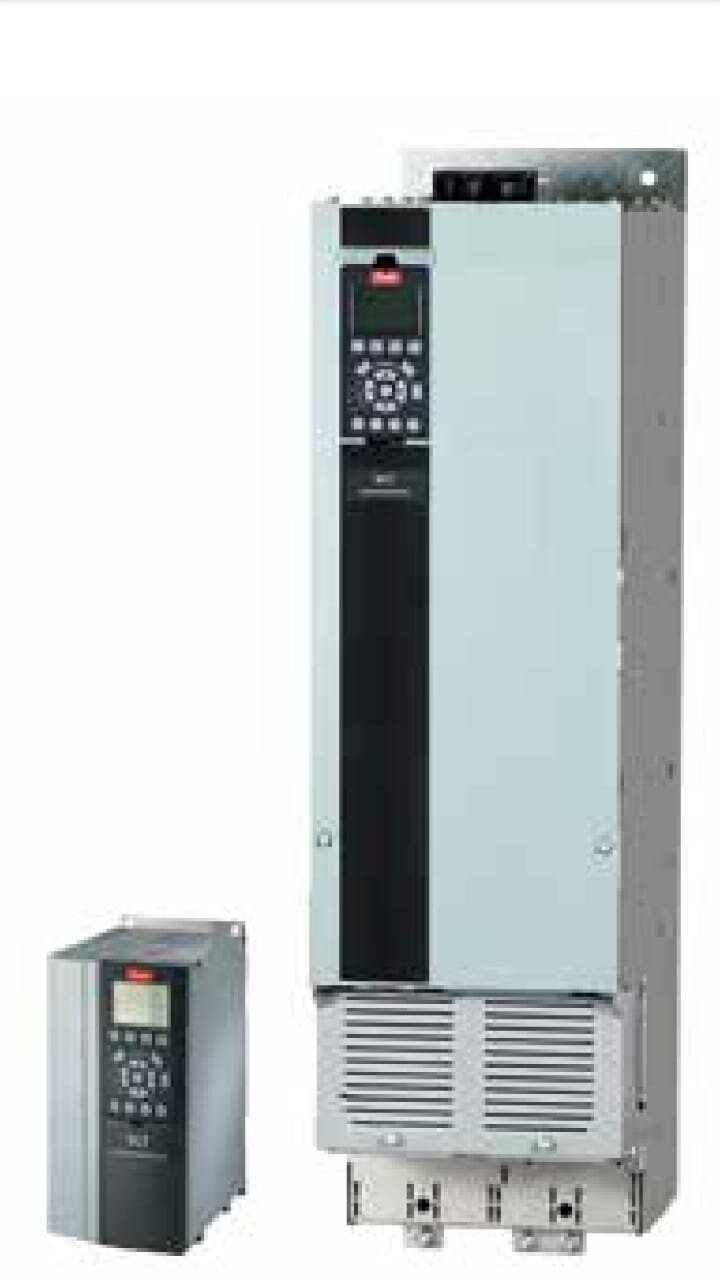 Vlt Automation Drive - Plastic & Metal, 25cm X 10cm X 5cm, Gray Matte | 15a Maximum Output, 220v/400v, Air Cooling, Ip54 Protection