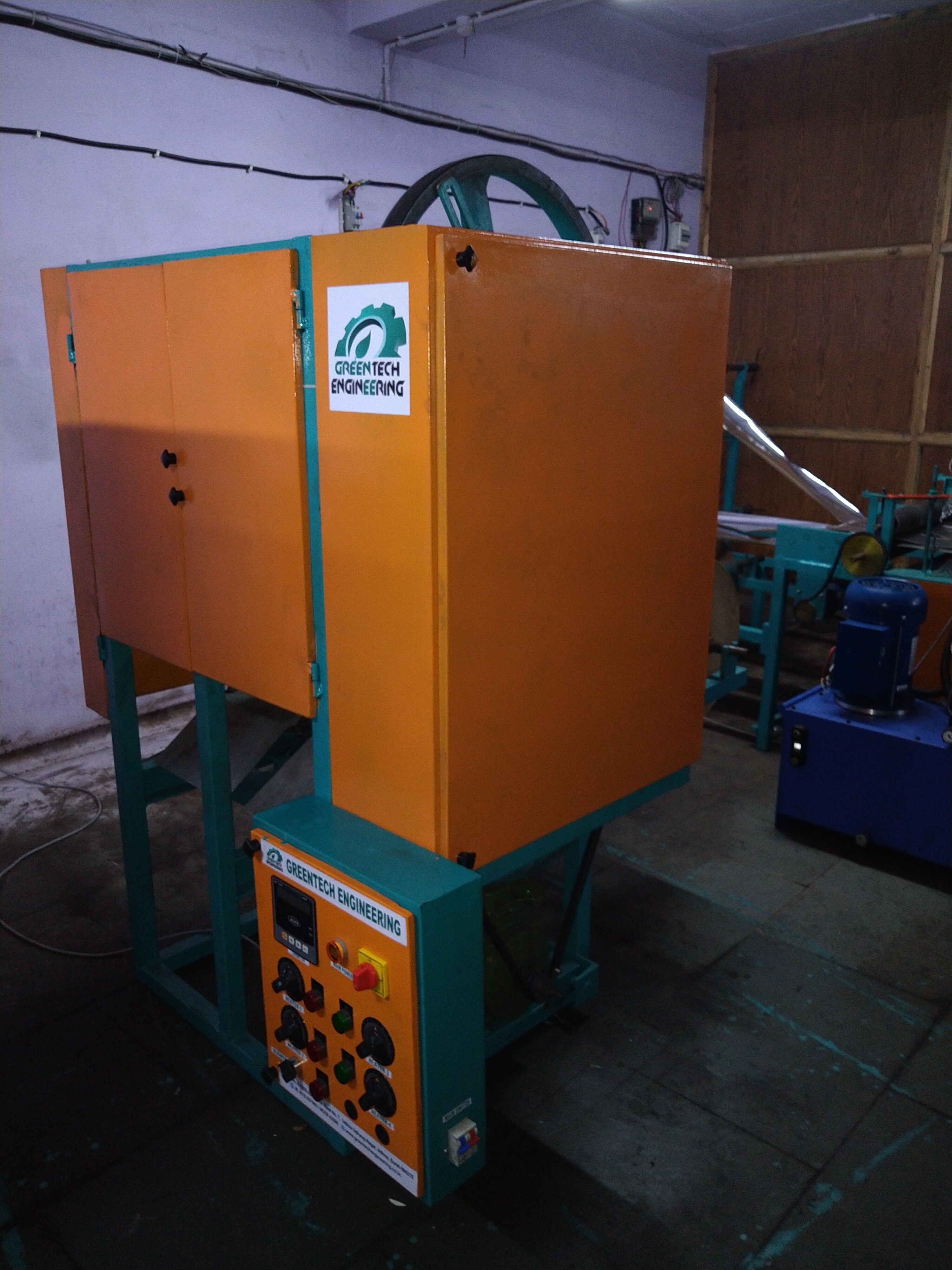 Double Die Dona Making Machine - 350kg Weight, 240v Voltage, Blue Color | Plc Control System, Paper Cutting Type