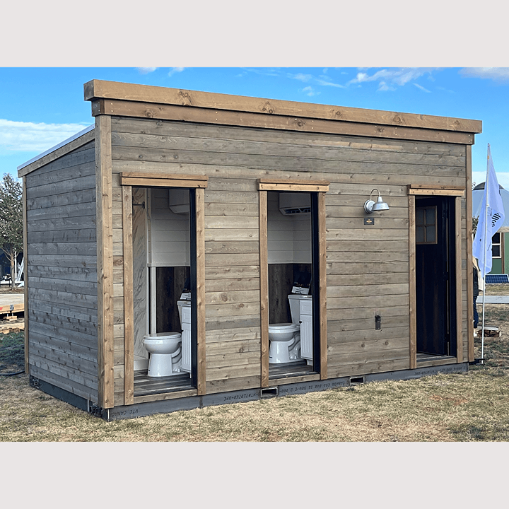 Portable Toilet - Sandwich Panel, 2 To 5mm Wall Thickness, White Color, Open Style Inward/outward, 500kg Floor Load, One Window