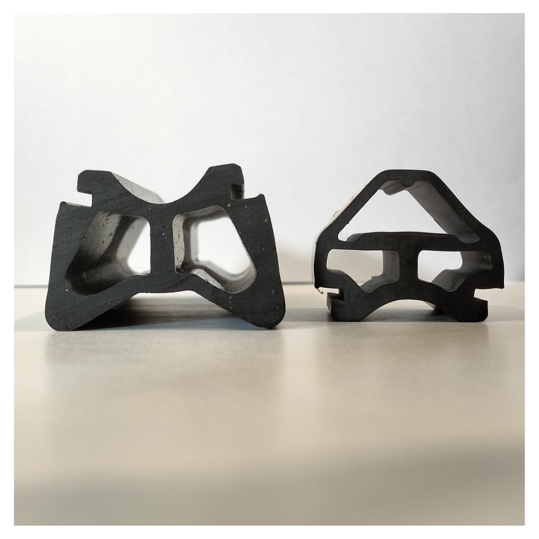 Metro Railway Rubber Profile - Color: Black