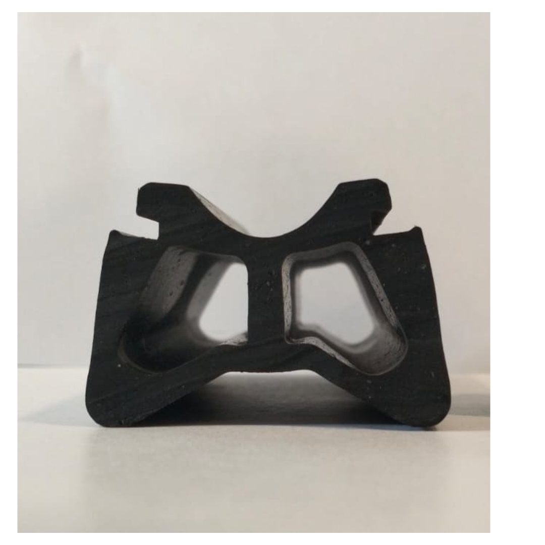 Metro Railway Rubber Profile - Color: Black