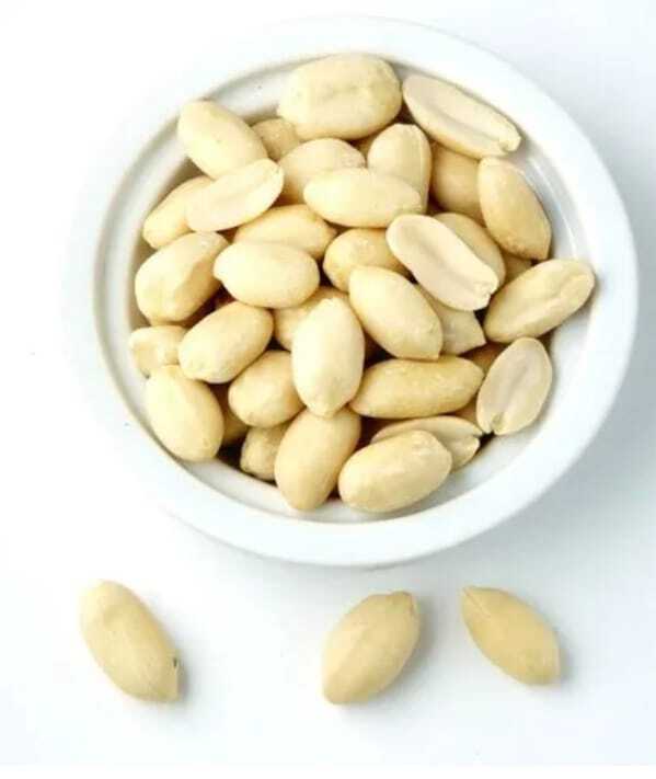 Whole Peanuts - Raw Peanuts Without Skin, Grade 35/40, White Color, 4% Moisture | Nourishing Quality, Full Of Protein, Naturally Grown