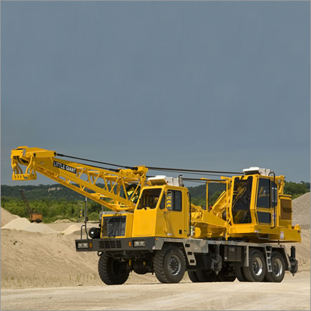 Lattice Boom Type Mounted Cranes Rental
