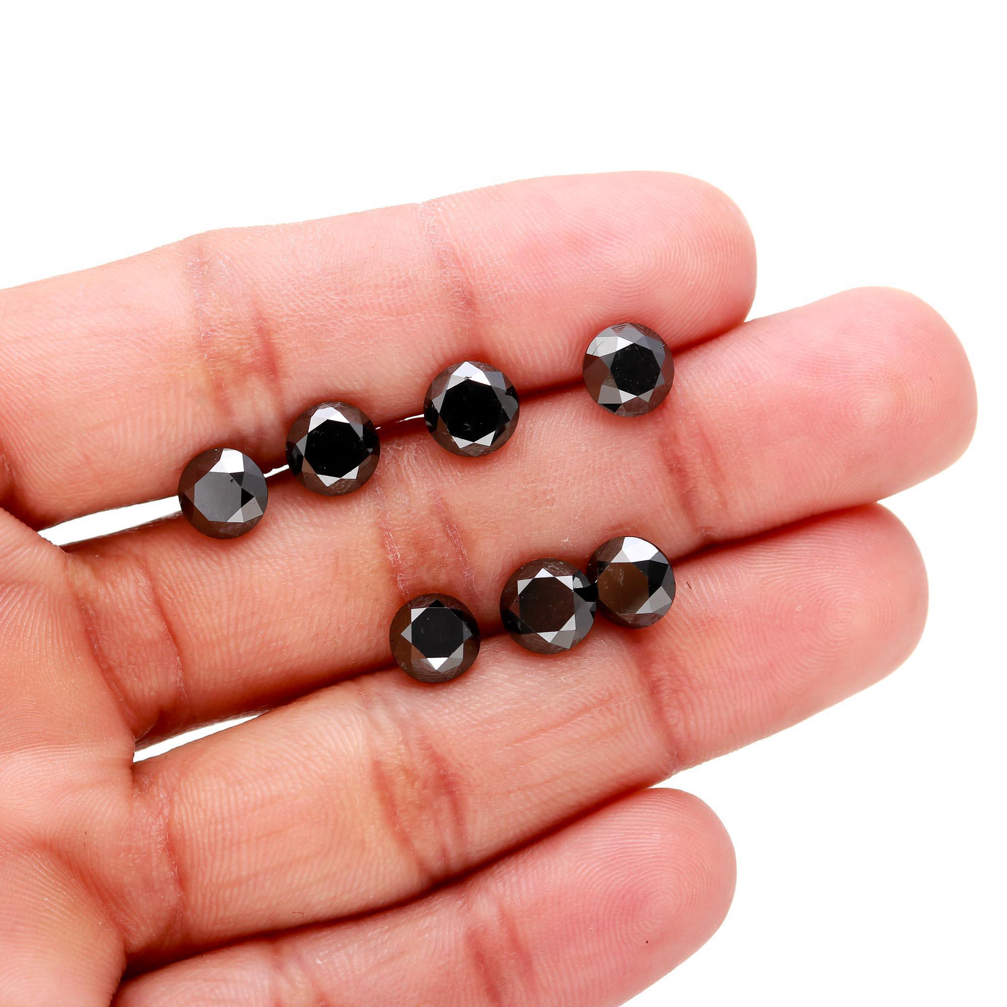 Black Round Diamond - Diamond Cut: Good