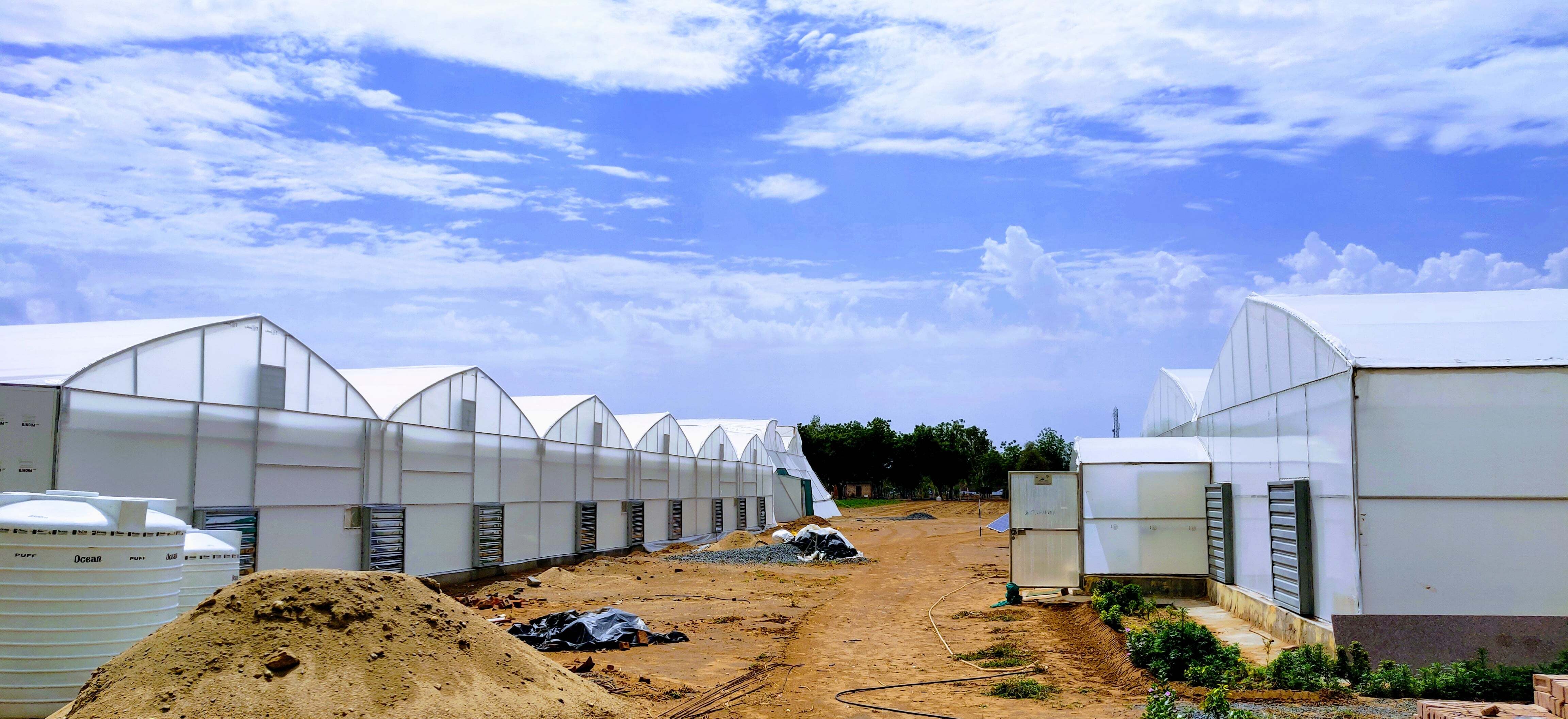 Panel Build Dome Shaped Fan And Pad Greenhouse - Advantage: Long Life