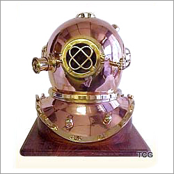 डाइवर्स हेलमेट