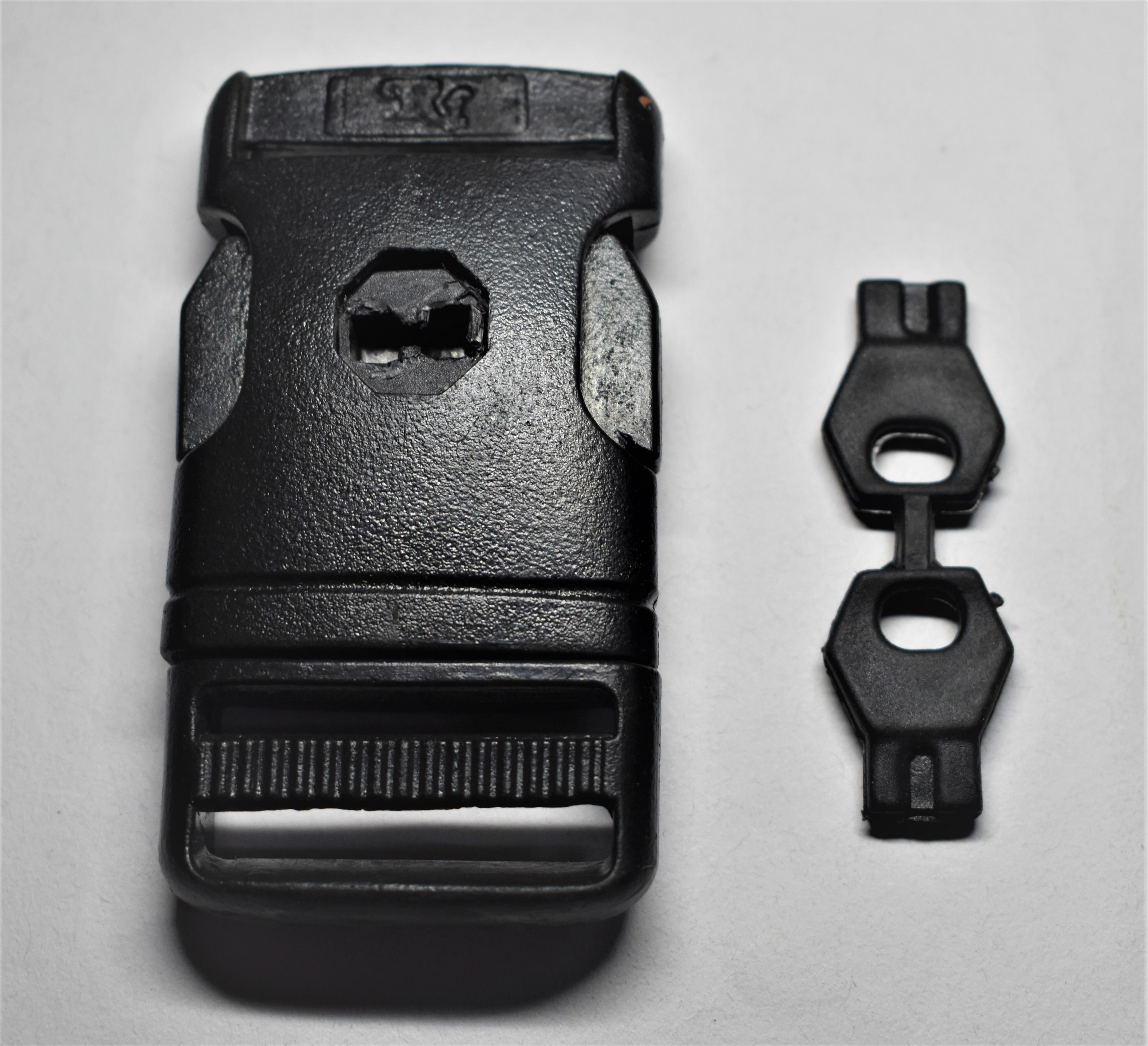 Plastic Buckles - Black, Sizes 3, 5, 8, 10 | Durable Plastic Material, Versatile Usage