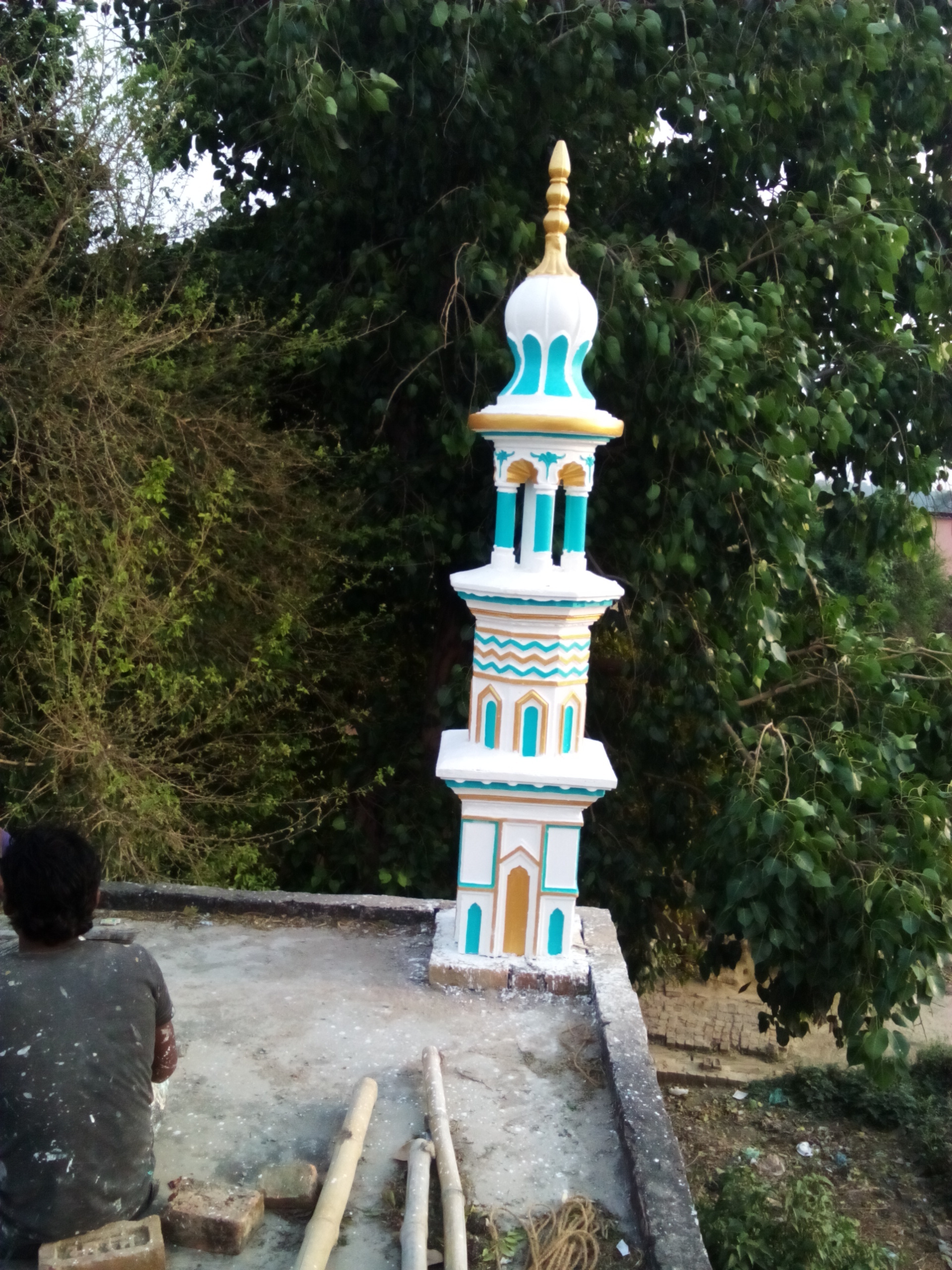 7.5 Feet Mughal Design Masjid Minar - Feature: Multicolor