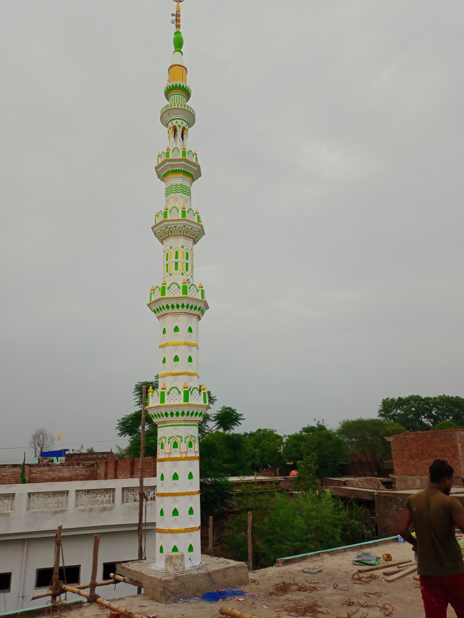 Madni Design Masjid Minar - High-quality Rcc, 35-40 Feet Height, 26x26 Inches Width | Elegant Smooth Finish, Durable For Mosque Use