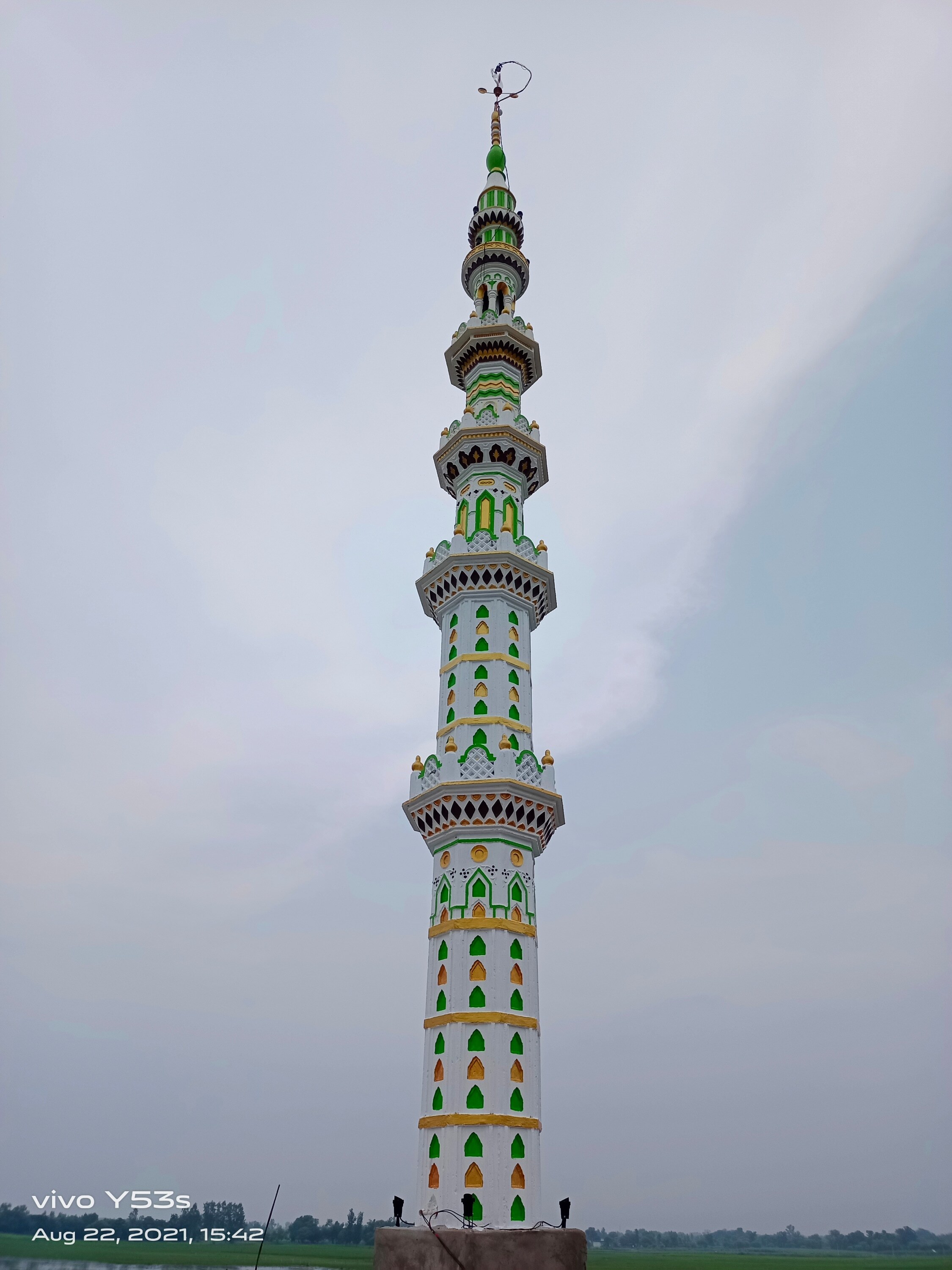 Madni Design Masjid Minar - High-quality Rcc, 35-40 Feet Height, 26x26 Inches Width | Elegant Smooth Finish, Durable For Mosque Use