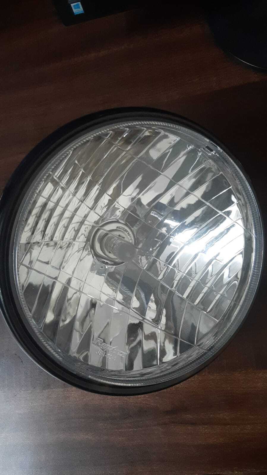 E-rikshaw Head Lamp - 12v Dc, 35w Rated Power | Transparent Plastic, White Lighting Color