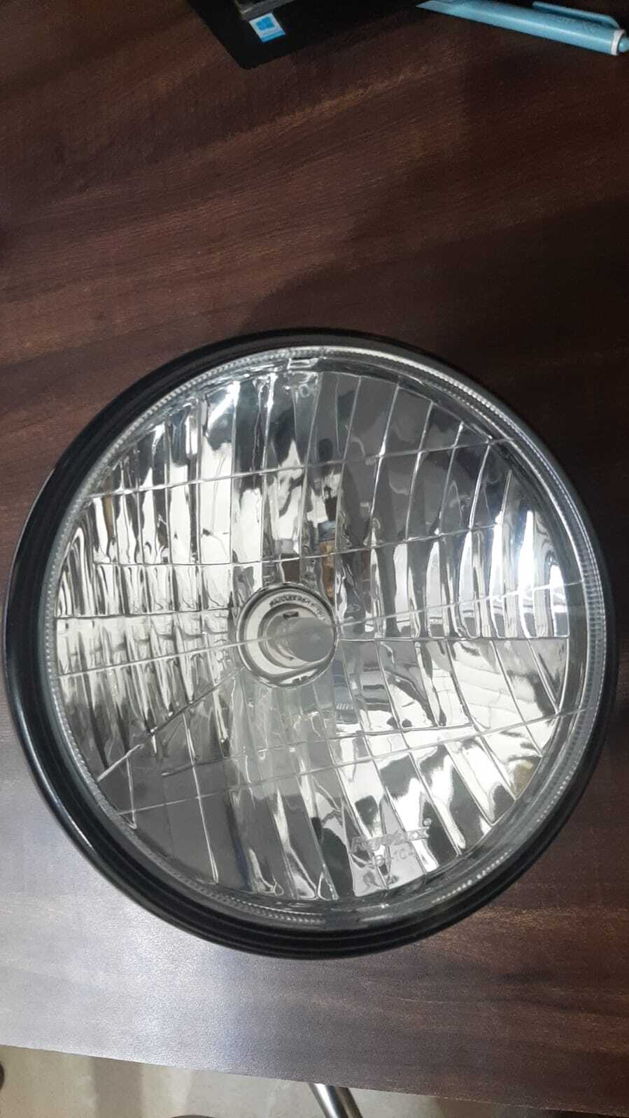 E-rikshaw Head Lamp - 12v Dc, 35w Rated Power | Transparent Plastic, White Lighting Color