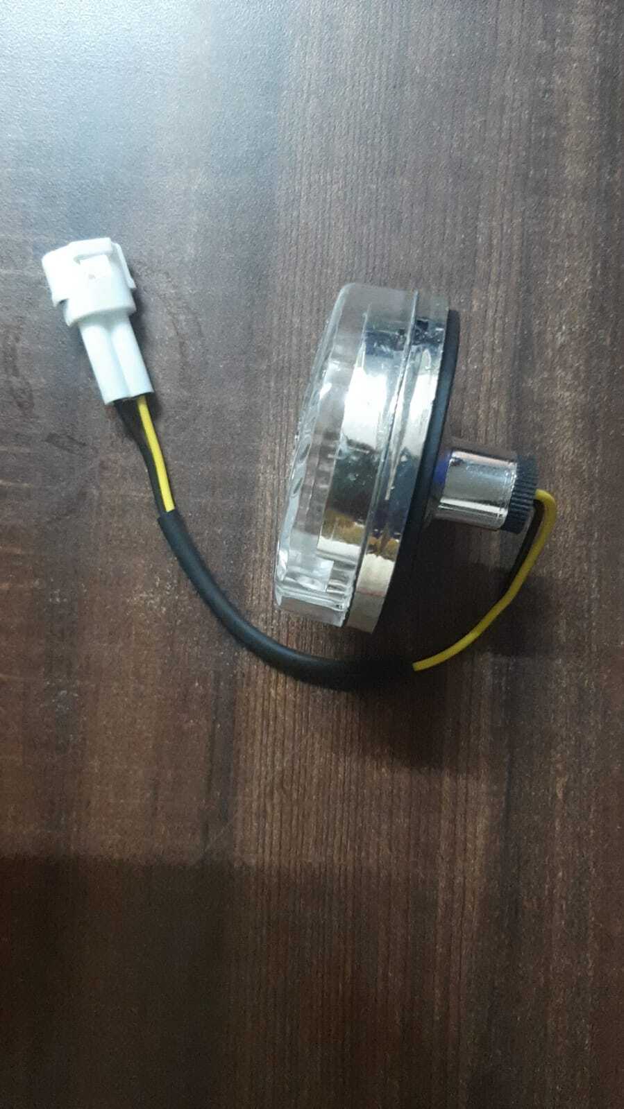 Front Position Lamp Jbi-105 - Abs Material, 12v Dc Voltage, 3w Rated Power, White Incandescent Lighting | Ideal For Front Position Use, Black Color