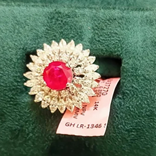Ladies Lab Grown Diamond Ruby Ring - Diamond Carat Weight: 14 - 2.8 Gm Carat