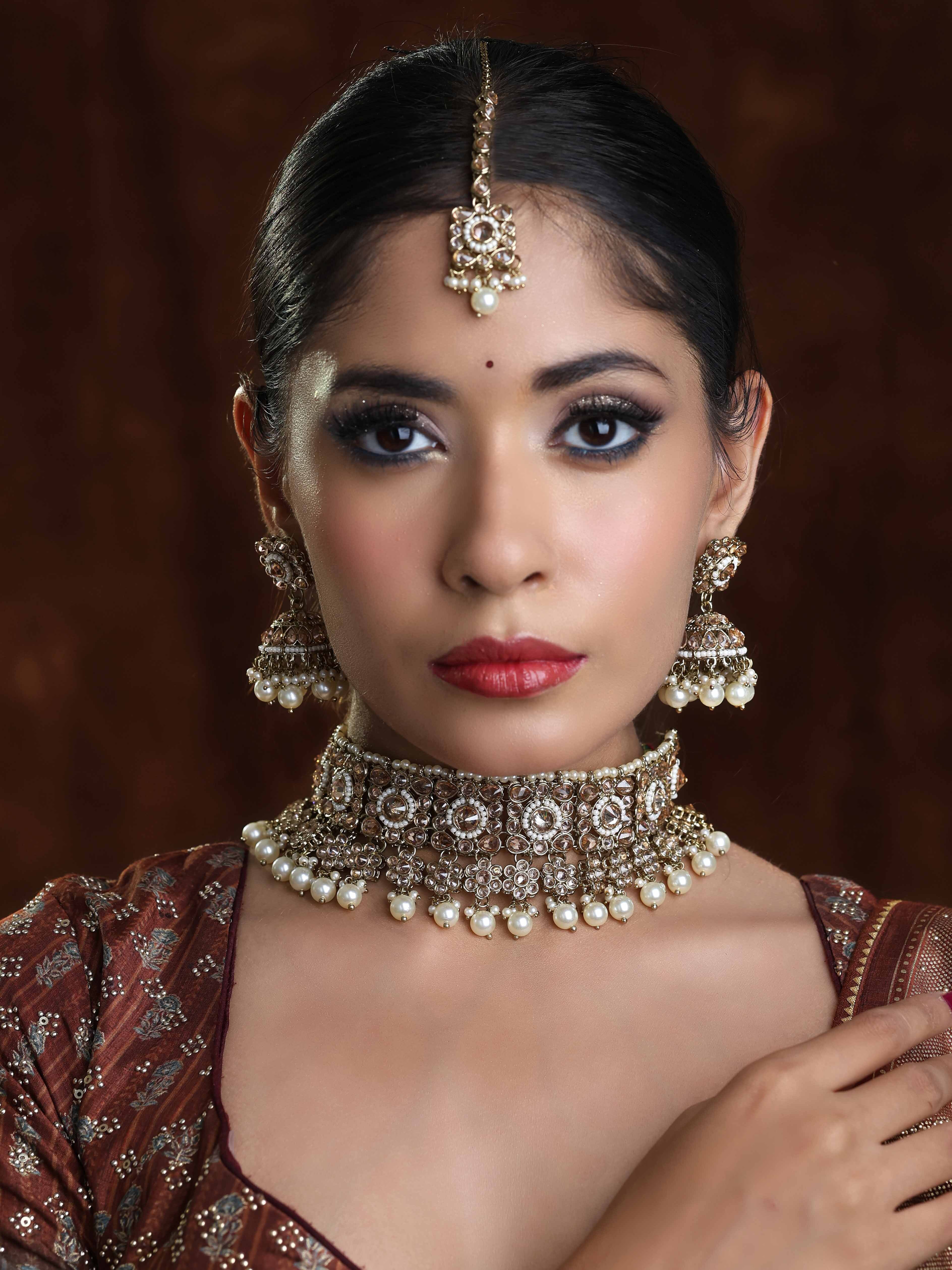 Floral Square Splendor Mehandi Plated Reverse Ad Choker Necklaces Set.. - Color: White