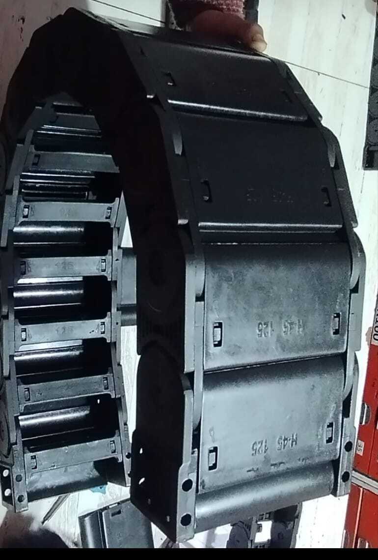 Cable Drag Chain 35x100 Semi Closed Type - Application: Agriculture Field