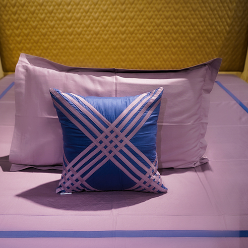 Lavender Abstract Fusion Designer Bedsheet - 100% Cotton, Full Size, Plain Dyed Pattern, Washable, Durable Non-woven Technics