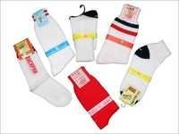 स्कूल के मोजे