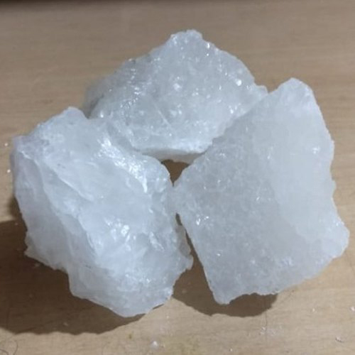 एल्युम क्रिस्टल