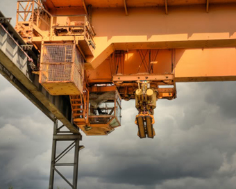 स्पैन लेडल क्रेन्स निरीक्षण