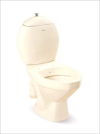 ब्लू मून वॉटर क्लोजेट्स