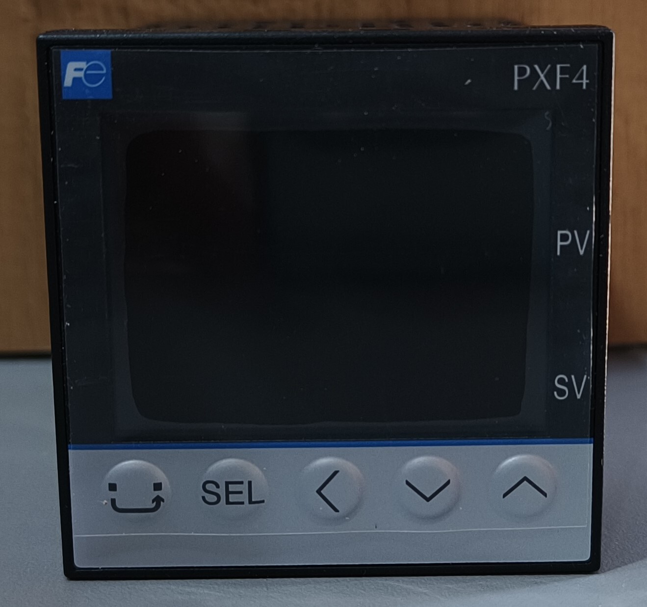 Fuji Temperature Conroller - Application: Temp Measure And Control Device