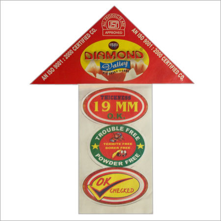 प्लाईवुड स्टिकर