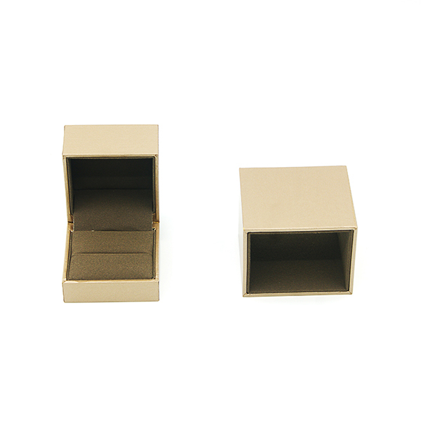 Jambo Luxury Plastic Jewellry Boxes With Matching Sleeve Design: Customized
