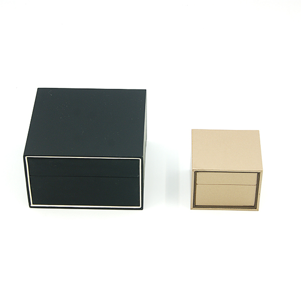 Jambo Luxury Plastic Jewellry Boxes With Matching Sleeve Design: Customized