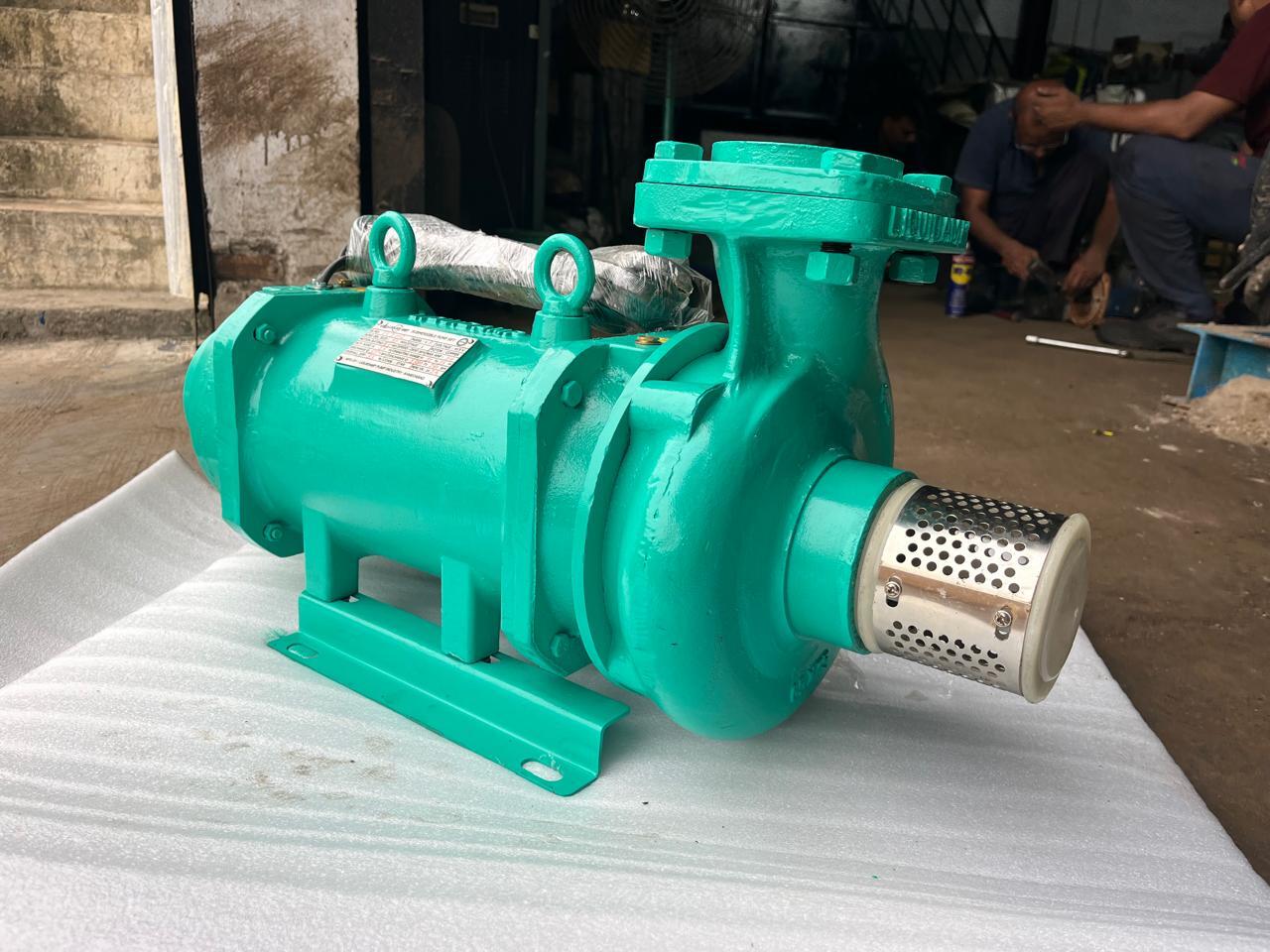 Horizontal Openwell Submersible Pump Set - Color: Green