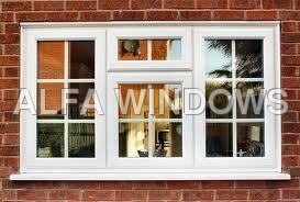 डबल ग्लेज़िंग UPVC दरवाजे और खिड़कियाँ
