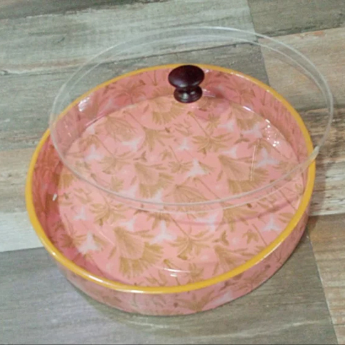 ढक्कन के साथ गोल ट्रे
