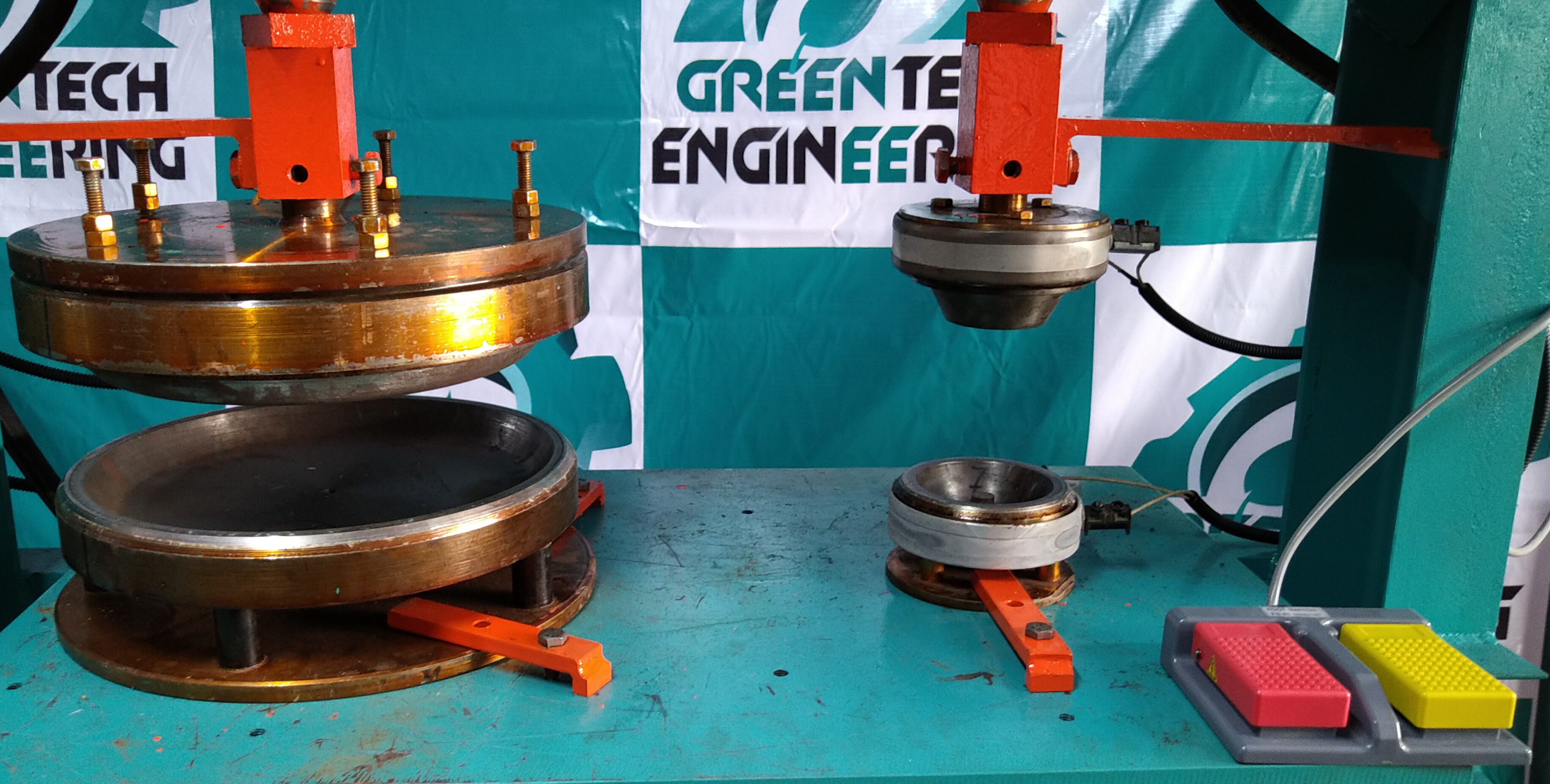 Plate Making Machine - Die Size 4-18", Production 2700-3000 Pcs/hr, 2hp Motor, 220v, 45l Oil Tank, 350kg Weight, Teal Color, Free Accessories Included