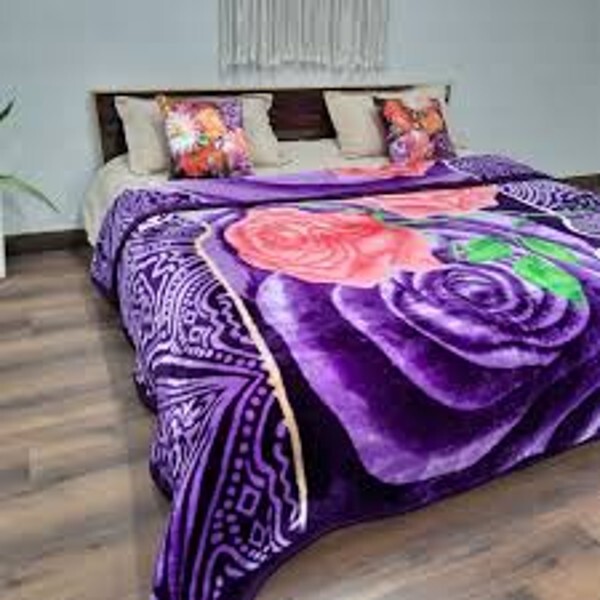 Normal Mink Blanket (1.5kg) - Age Group: Children