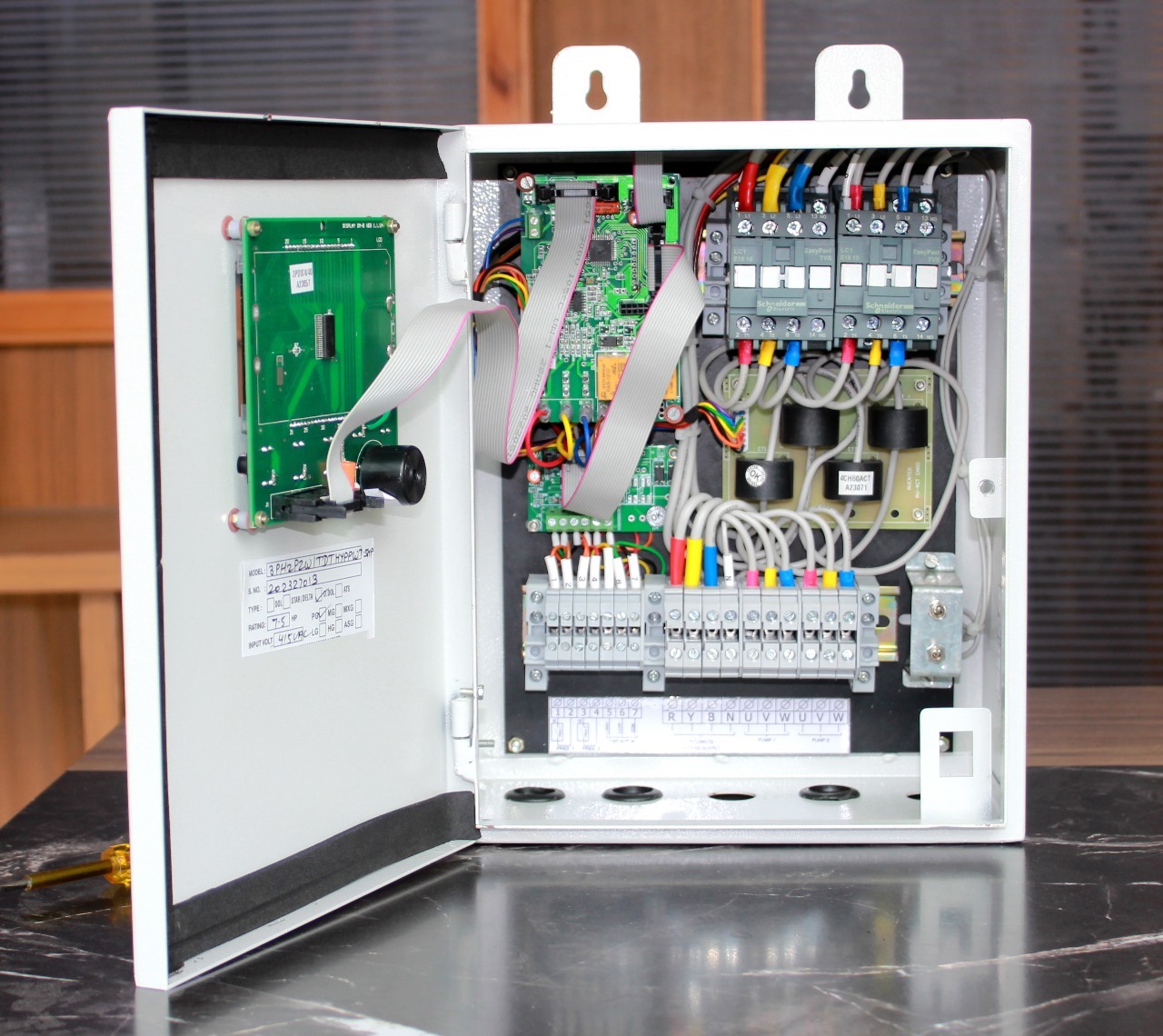 Three Phase Pressure Pump Control Panel - Base Material: Mild Steel